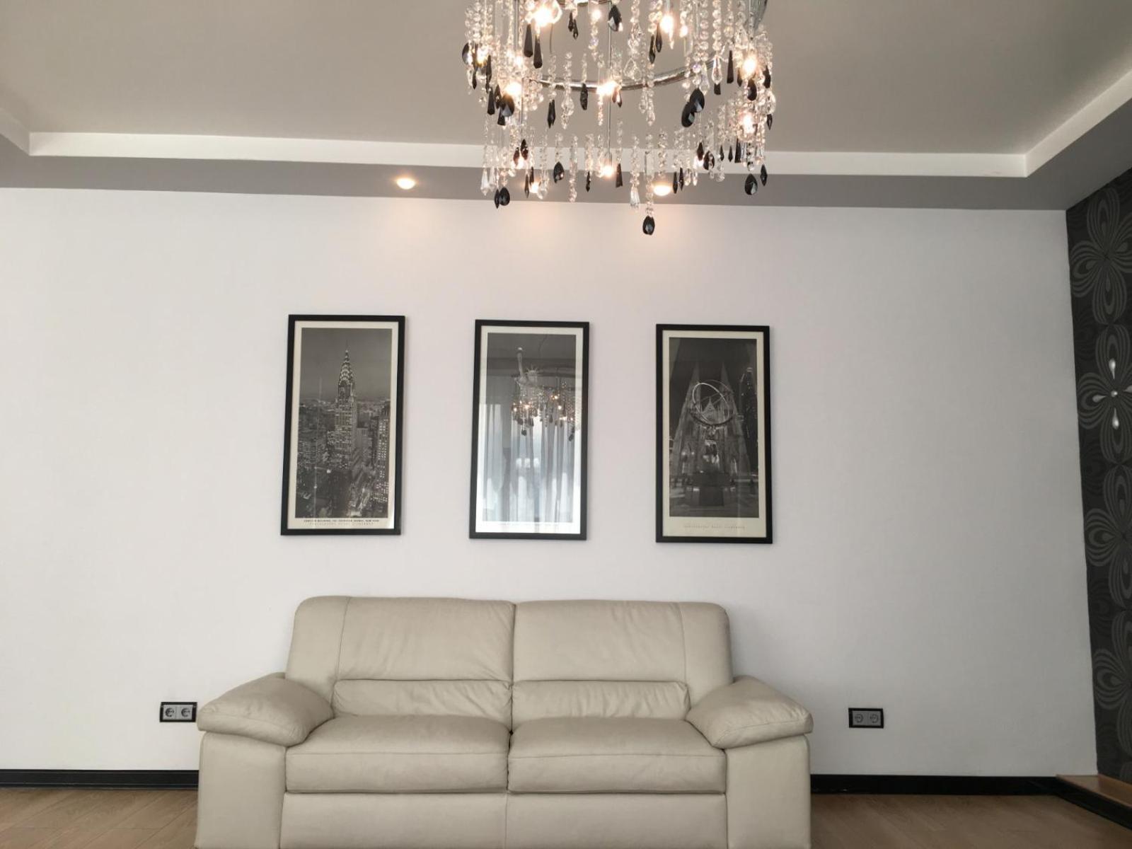 Apartment Nurly Tau 3-bedroom With Views Almaty